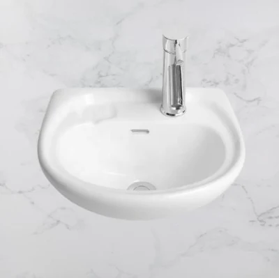Небольшая популярная дизайнерская санитарная керамическая настенная раковина для ванной комнаты